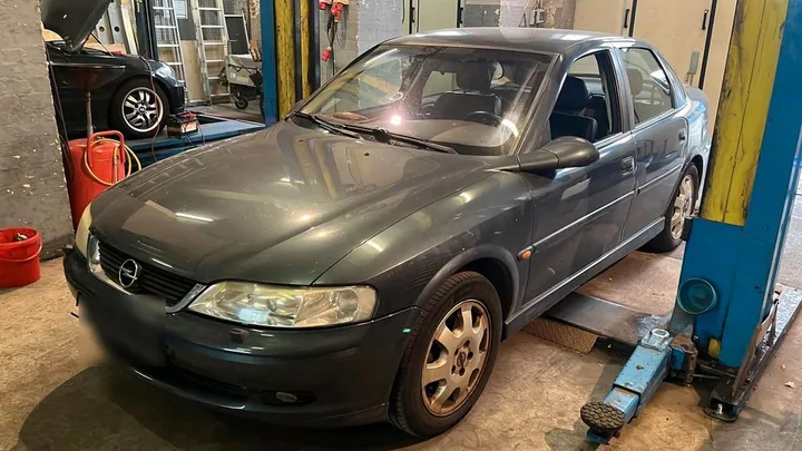Opel Vectra