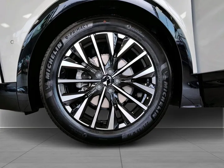 DS Automobiles N°7