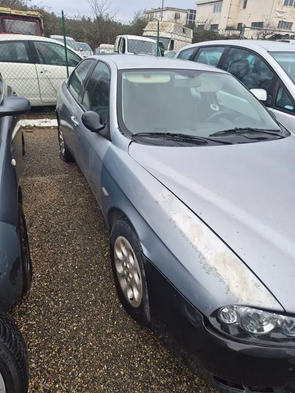 Alfa Romeo 156