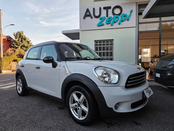 MINI Countryman D (Cooper)