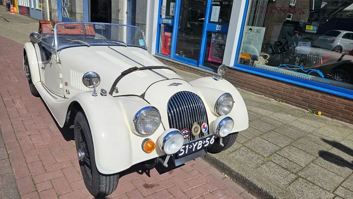 Morgan 4/4