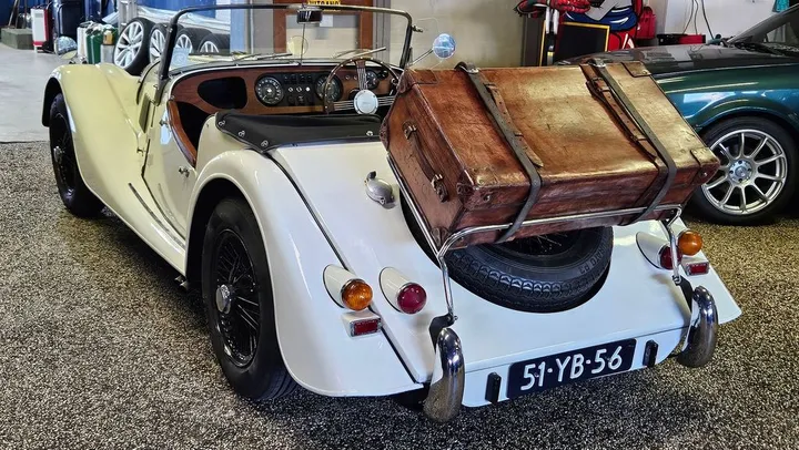 Morgan 4/4