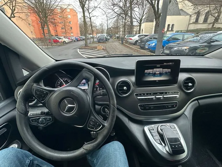 Mercedes-Benz C 250