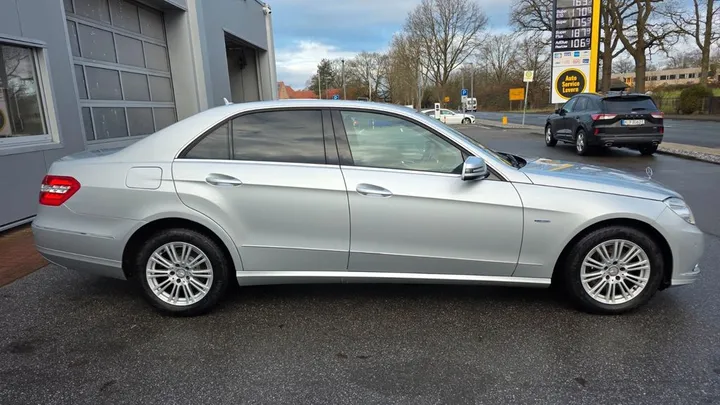 Mercedes-Benz E 350