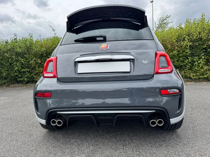 Abarth 695