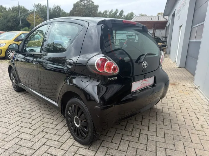 Toyota Aygo (X)
