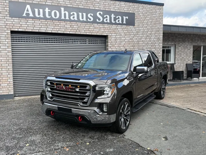GMC Sierra