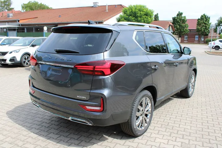 KGM Rexton