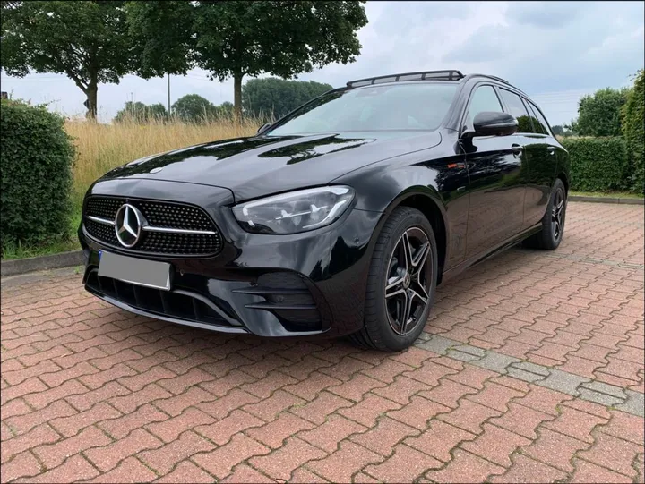 Mercedes-Benz E 300