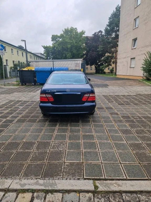 Mercedes-Benz CLK 200
