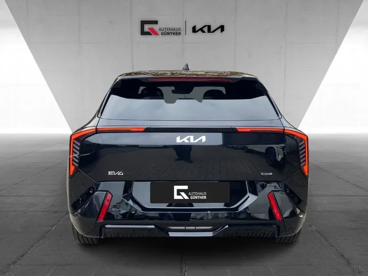 Kia EV4