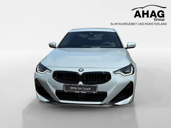 BMW 220