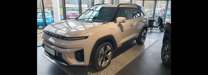 KGM Torres EVX