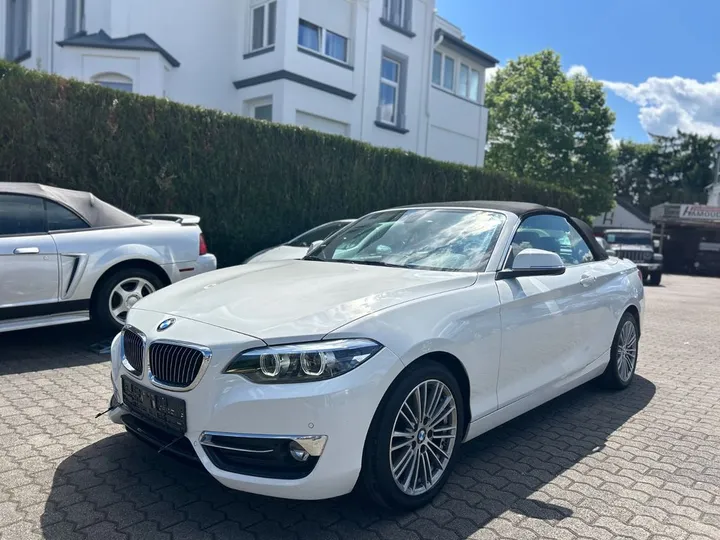 BMW 218