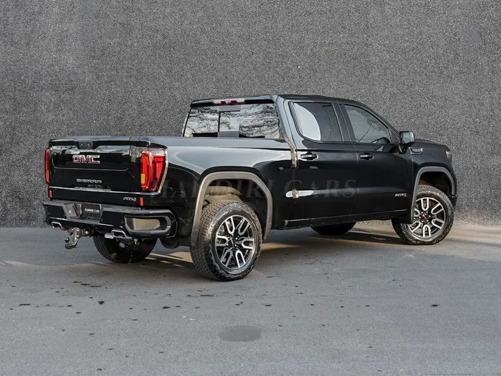 GMC Sierra