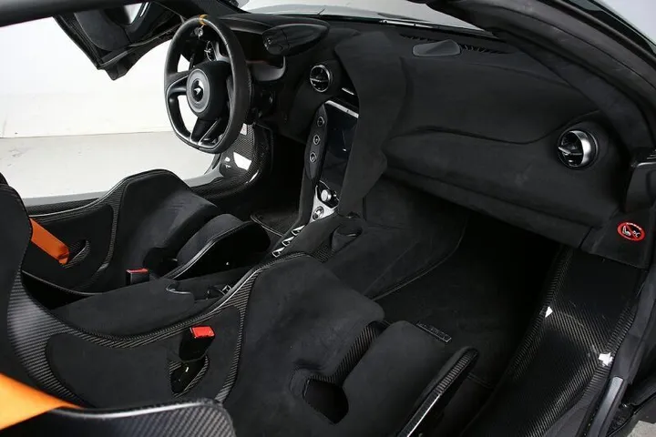 McLaren 750S