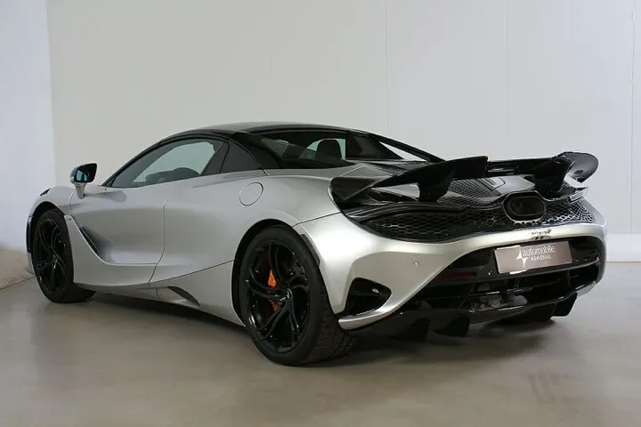 McLaren 750S