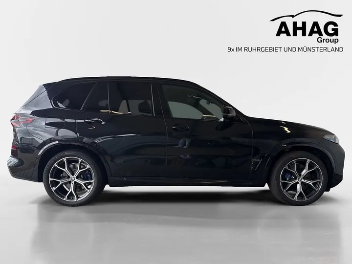 BMW X5 M60