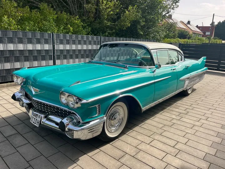 Cadillac Fleetwood