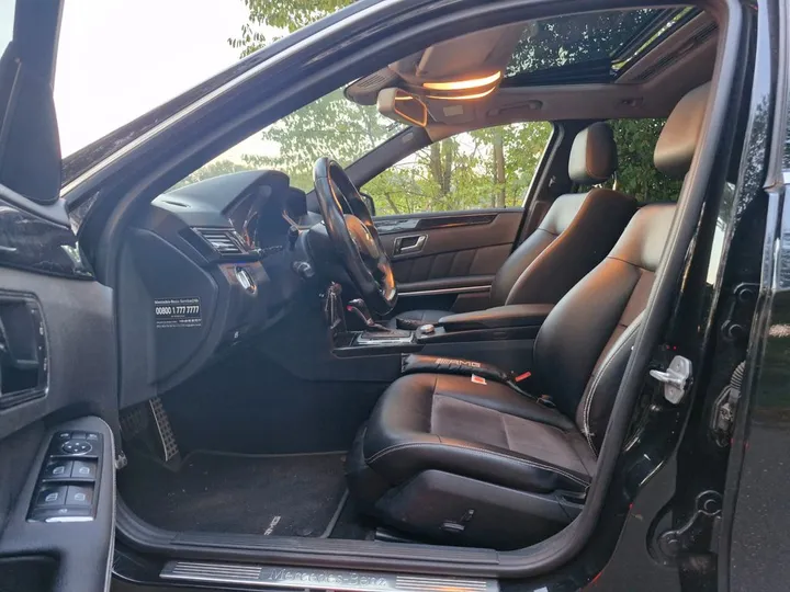 Mercedes-Benz E 250
