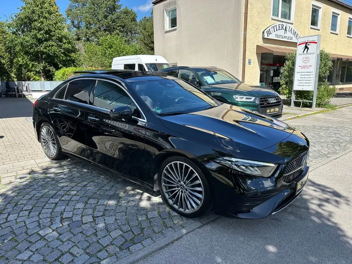 Mercedes-Benz A 180