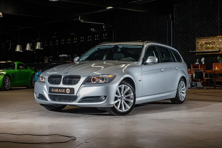 BMW 325
