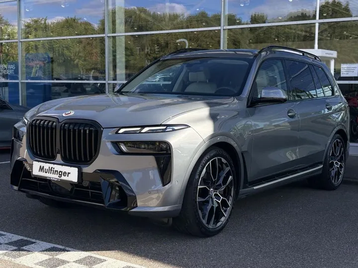 BMW X7