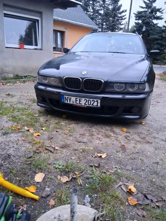 BMW 520