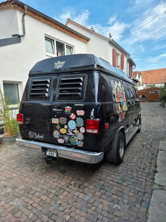 Chevrolet Chevy Van