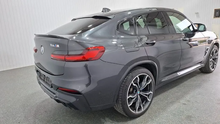 BMW X4 M