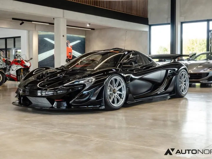 McLaren P1