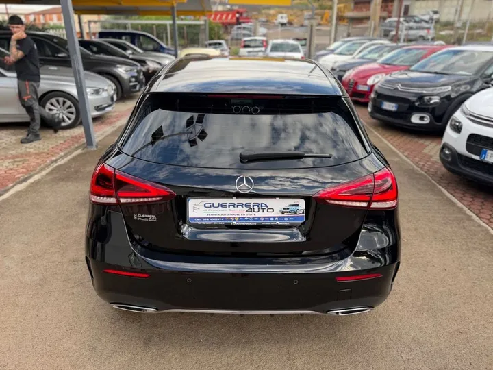 Mercedes-Benz A 180