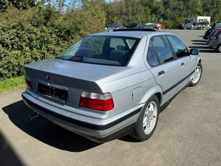 BMW 316