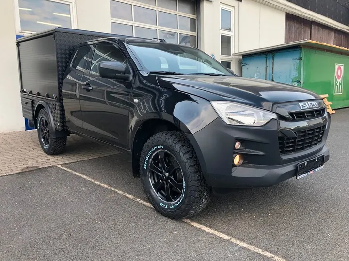 Isuzu D-Max