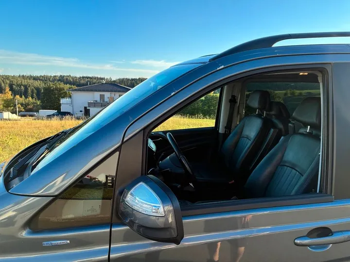 Mercedes-Benz Viano