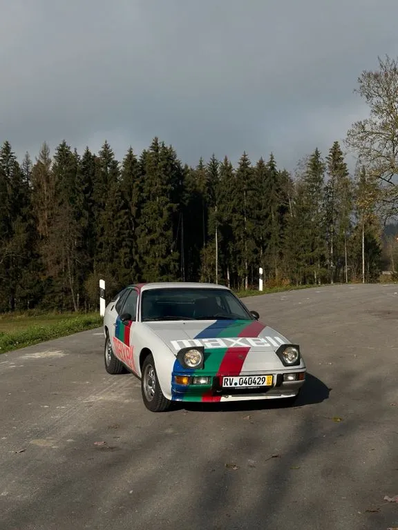 Porsche 924