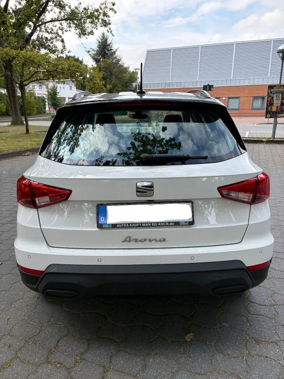 Seat Arona