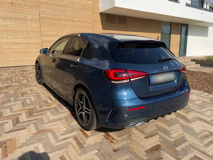 Mercedes-Benz A 200