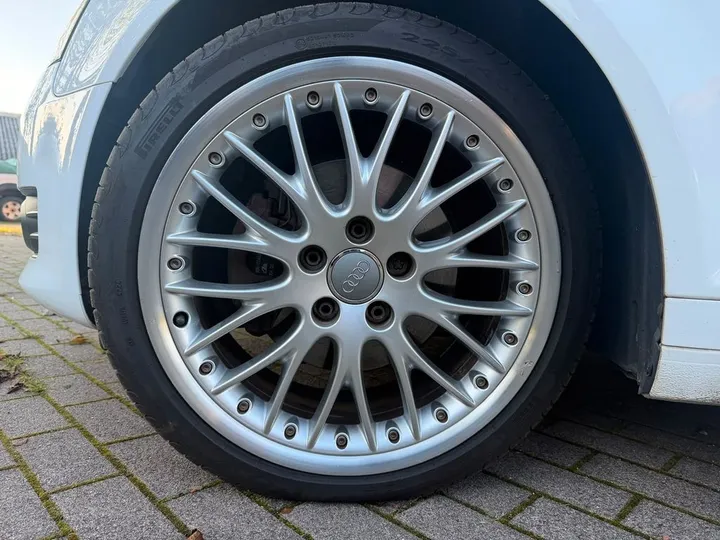 Audi Cabriolet