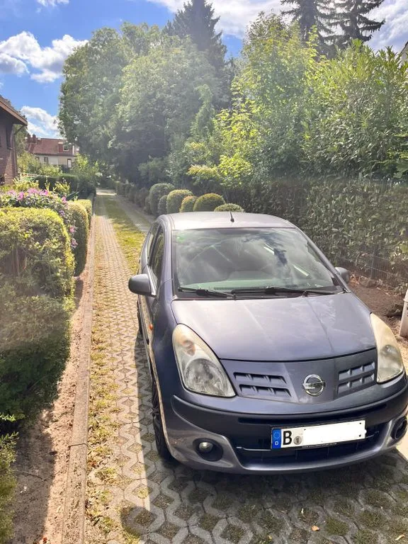 Nissan Pixo