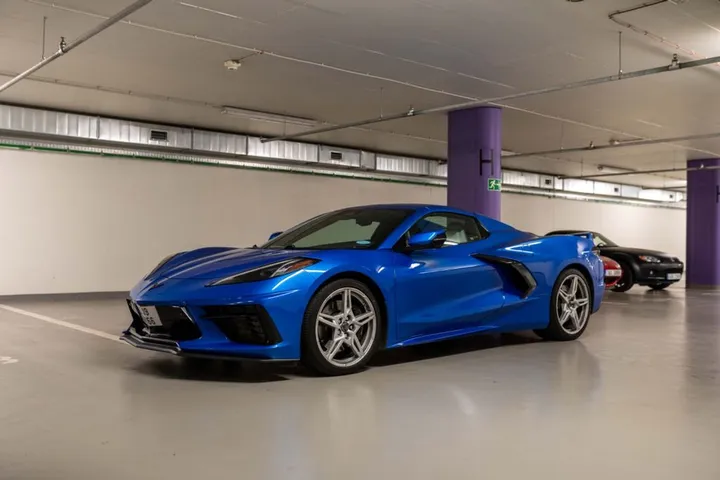 Corvette C8