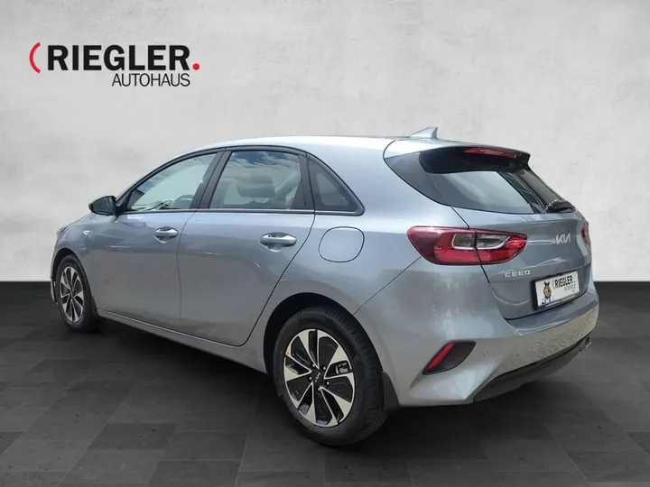 Kia cee'd / Ceed