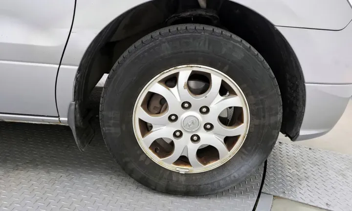Hyundai Starex