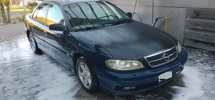 Opel Omega
