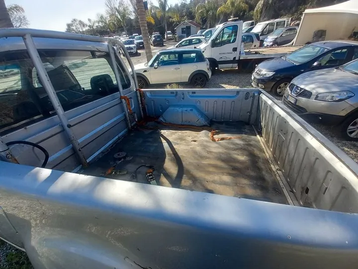 Tata Xenon