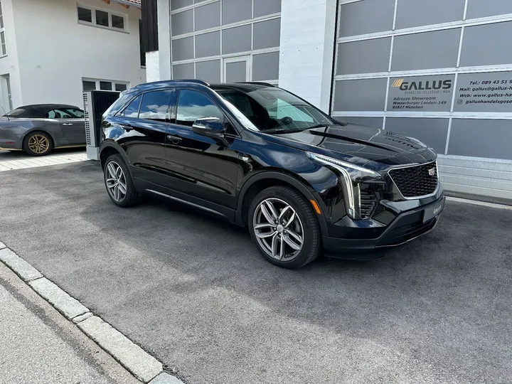 Cadillac XT4
