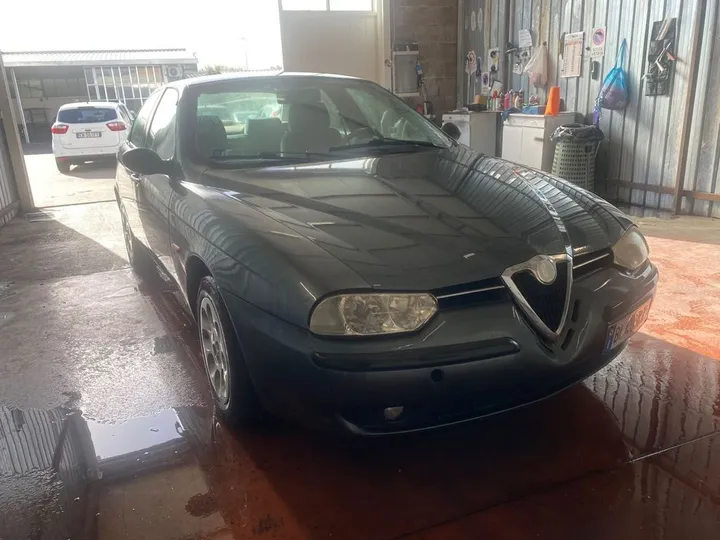 Alfa Romeo 156