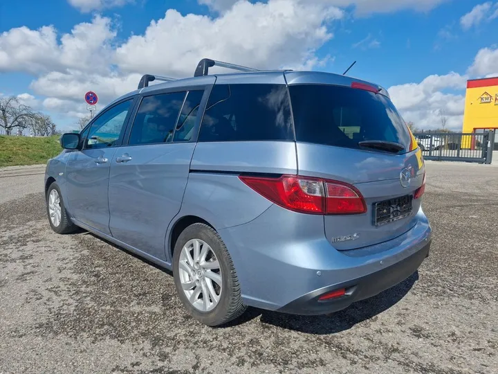 Mazda 5