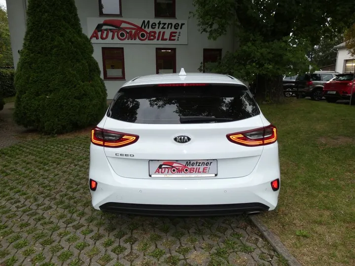 Kia cee'd / Ceed