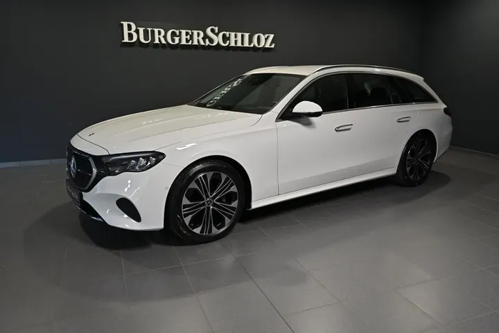Mercedes-Benz E 220